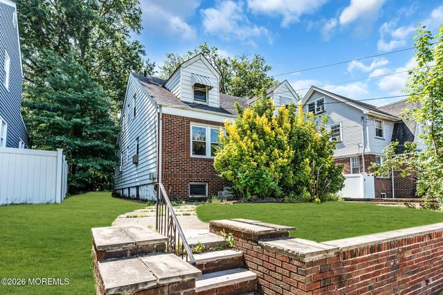 6 Webster Ave, Kearny, NJ 07032