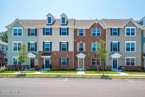 220 Anchor Way #3820, Cliffwood, NJ 07721
