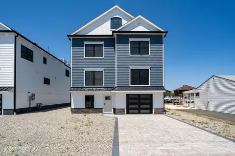 3416 Adams Ave, Toms River, NJ 08753