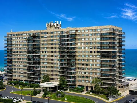 55 Ocean Ave #9G, Monmouth Beach, NJ 07750