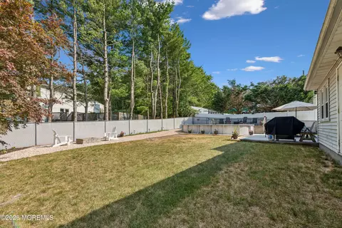 807 Constitution Dr, Brick, NJ 08724 photo 18