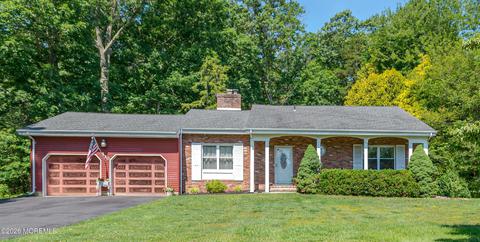 330 Diamond Rd, Jackson, NJ 08527