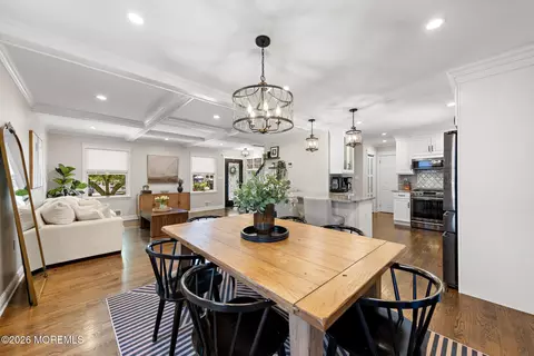 Dining - 159 Washington Ave, Matawan, NJ 07747 photo 2 of 4