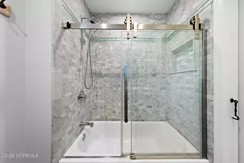 Bath - 159 Washington Ave, Matawan, NJ 07747 photo 5 of 5