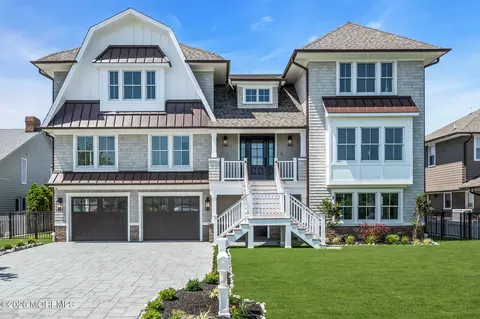 275 Curtis Point Dr, Mantoloking, NJ 08738