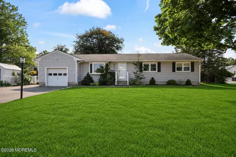 732 Lions Ln, Brick, NJ 08723