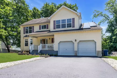 8 Colleen Way, Neptune City, NJ 07753