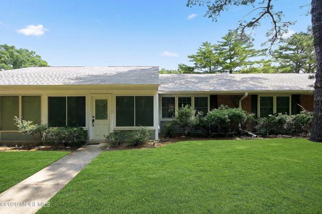 419 Chatham Ct # B, Lakewood, NJ 08701