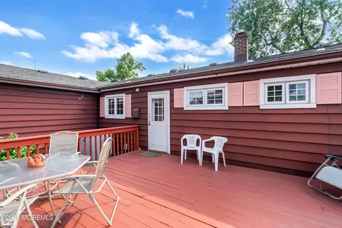 Exterior - 4 Middlesex Rd, Matawan, NJ 07747 photo 1 of 6