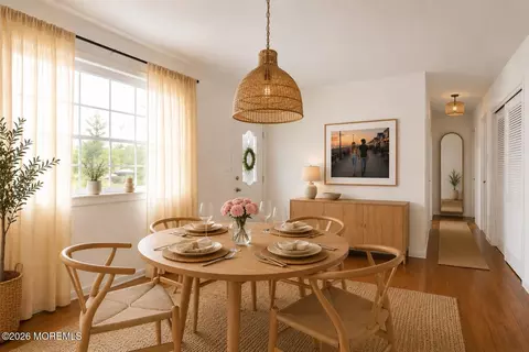 Dining - 4 Middlesex Rd, Matawan, NJ 07747 photo 2 of 4