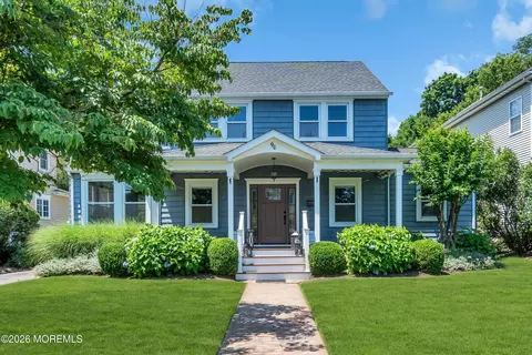 90 South St, Red Bank, NJ 07701