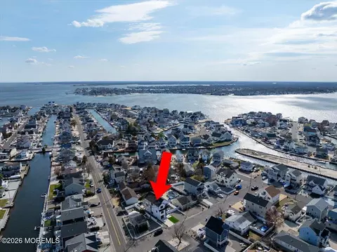View/Area - 5 Shore Pine Dr, Brick, NJ 08723 photo 1 of 18
