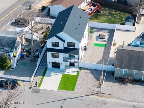 View/Area - 5 Shore Pine Dr, Brick, NJ 08723 photo 3 of 18