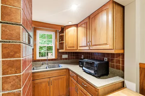 Kitchen - 23 Spring St, Jackson, NJ 08527 photo 3 of 3