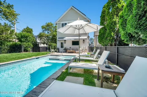 517 Monmouth Ave, Bradley Beach, NJ 07720