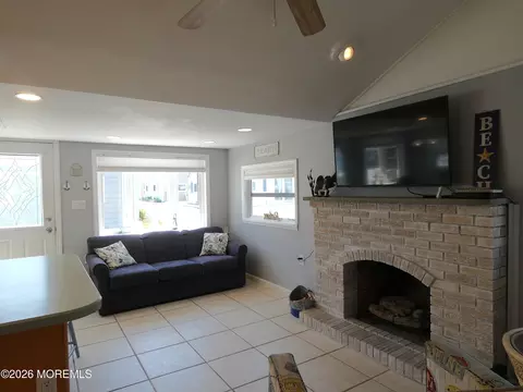 Living - 24 E Chadwick Way, Lavallette, NJ 08735 photo 2 of 2