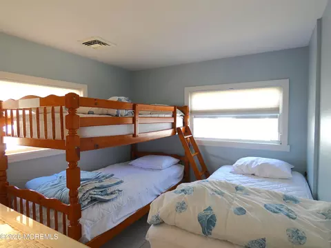 Bedroom - 24 E Chadwick Way, Lavallette, NJ 08735 photo 4 of 5