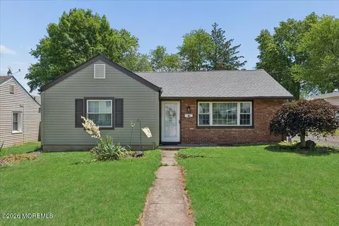 Exterior - 42 Walnut St, Edison, NJ 08817 photo 1 of 3
