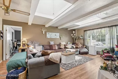 Other - 42 Walnut St, Edison, NJ 08817 photo 4 of 8