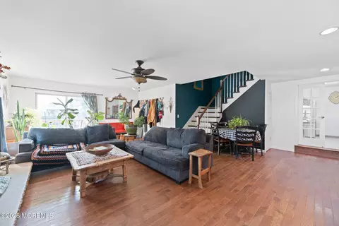 Living - 12 Thompson Ave, Leonardo, NJ 07737 photo 4 of 5