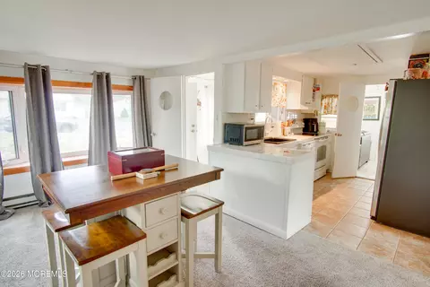 Dining - 117 Beach Blvd, Forked River, NJ 08731 photo 2 of 2