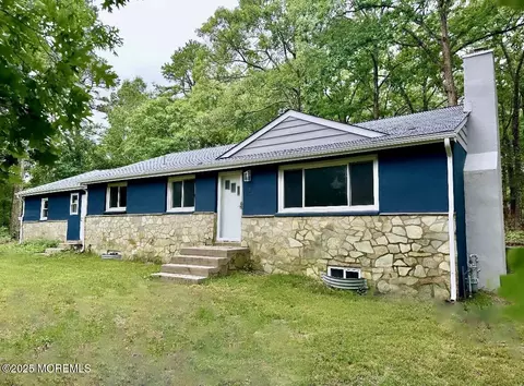 135 S Main St, Barnegat, NJ 08005