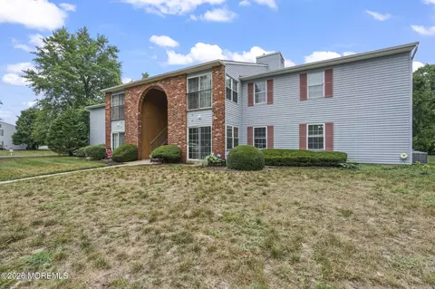 61 Frontier Way, Tinton Falls, NJ 07753