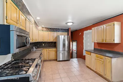 Kitchen - 3 Xavier Dr, Jackson, NJ 08527 photo 1 of 4
