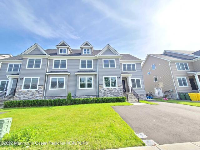 72 Bradhurst Ave, Lakewood, NJ 08701