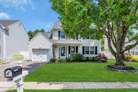 Exterior - 19 Red Maple Dr, Brick, NJ 08724 photo 1 of 5
