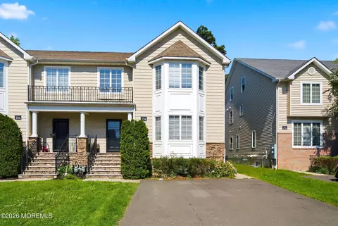 254 Dr Martin Luther King Dr, Lakewood, NJ 08701