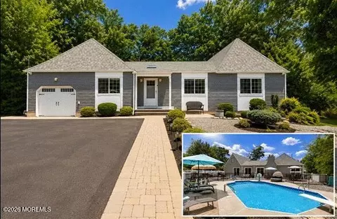 605 Duchess Ct, Toms River, NJ 08753