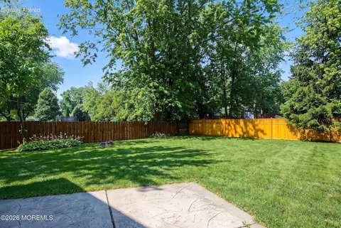 Exterior - 37 Daniel Dr, Matawan, NJ 07747 photo 1 of 4