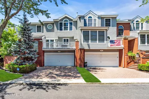 57 Rivergate Way, Long Branch, NJ 07740