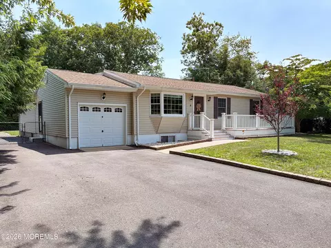Other - 4 Glen Rd, Howell, NJ 07731 photo 3 of 16