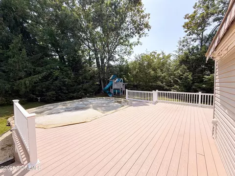 Exterior - 4 Glen Rd, Howell, NJ 07731 photo 6 of 11