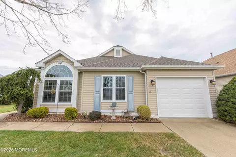 3 Abercorn Ct, Jackson, NJ 08527