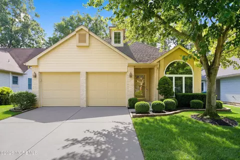 1579 Goldspire Rd, Toms River, NJ 08755