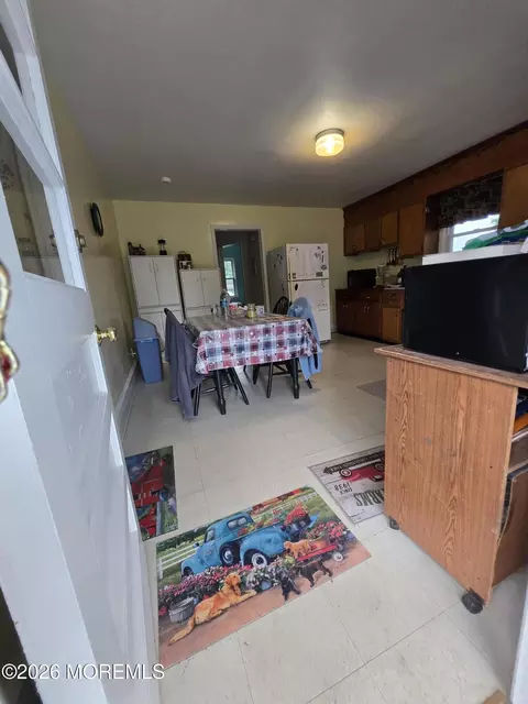 106 Waterworks Rd, Freehold, NJ 07728