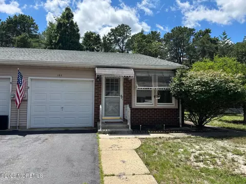16 Milford Ave #B, Whiting, NJ 08759