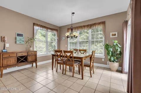 Dining - 31 Conor Rd, Jackson, NJ 08527 photo 5 of 8