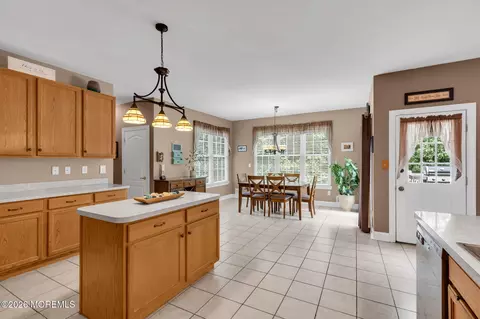 Kitchen - 31 Conor Rd, Jackson, NJ 08527 photo 11 of 14