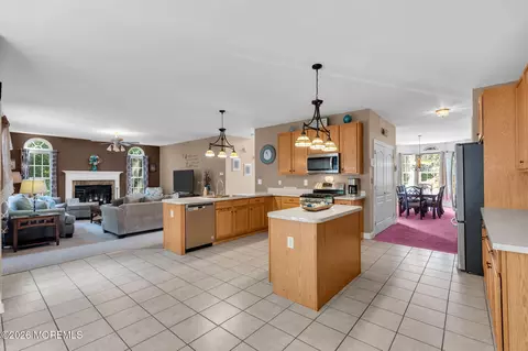Kitchen - 31 Conor Rd, Jackson, NJ 08527 photo 4 of 14