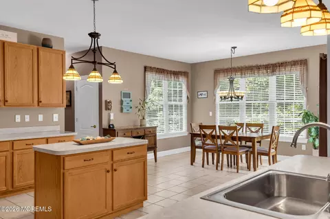Kitchen - 31 Conor Rd, Jackson, NJ 08527 photo 14 of 14