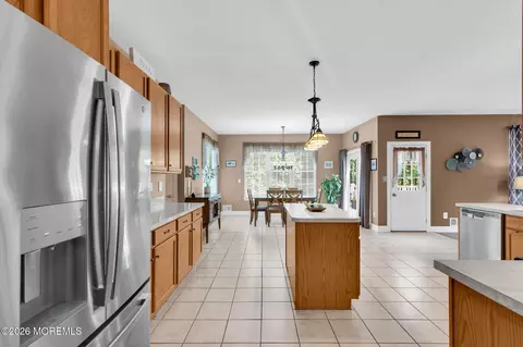 Kitchen - 31 Conor Rd, Jackson, NJ 08527 photo 2 of 14