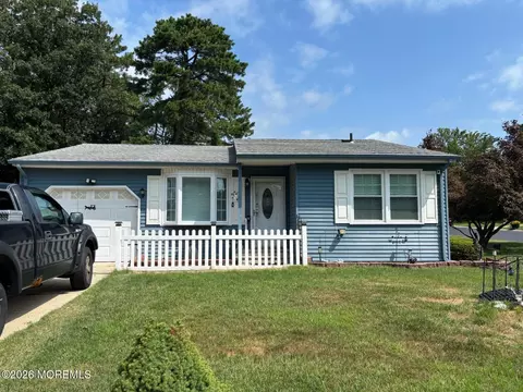 106 Falmouth Ave, Whiting, NJ 08759