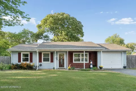 216 Sinclair Ave, Lanoka Harbor, NJ 08734