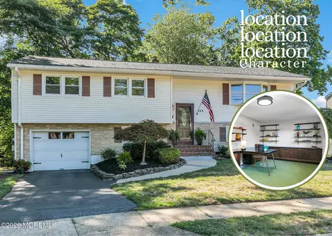 564 Morley Ct, Belford, NJ 07718