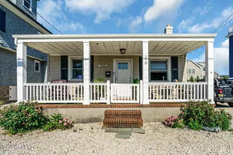 170-170 5 2nd Ave, Manasquan, NJ 08736