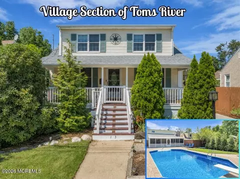 13 Grant Ave, Toms River, NJ 08753